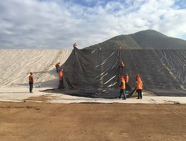 Revestimiento de talud de gran altura